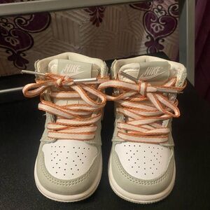 Nike Kids' White and Green Sneakers